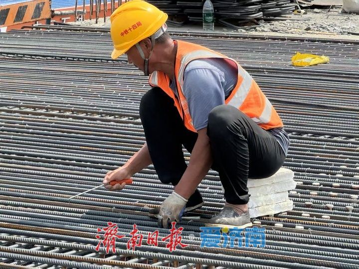 项目强省会｜工业北路东延项目“全线最长钢混组合梁”浇筑完成