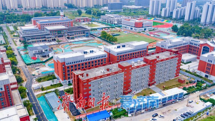 项目强省会｜扩容提质筑新校！济南高新区实验中学三期扩建项目有序推进