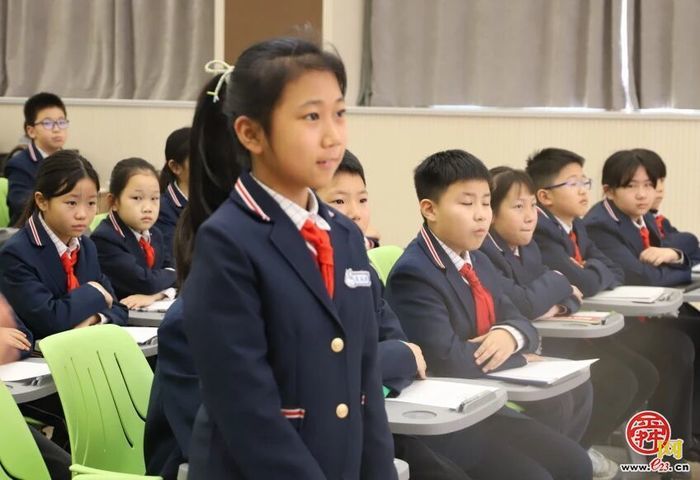 赓续百年红色薪火 培育和燕时代栋梁——燕山小学教育集团党委书记思政领航课开讲