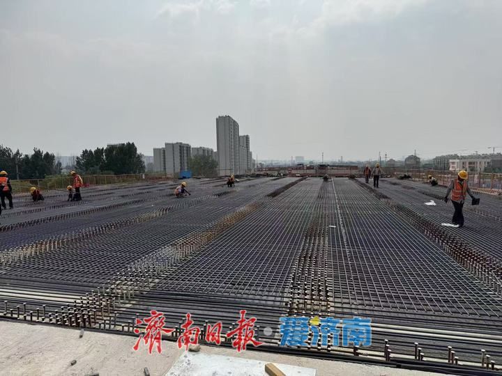 项目强省会｜工业北路东延项目“全线最长钢混组合梁”浇筑完成