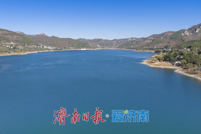 一年四季 泉在济南丨锦绣川水库秋色如画