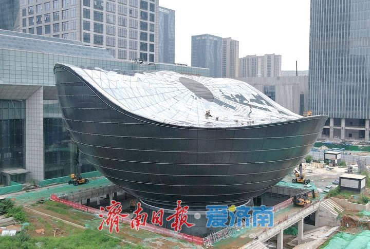 俯瞰如“荷叶” 远观似“茶碗” 济南CBD新地标扮靓绸带公园