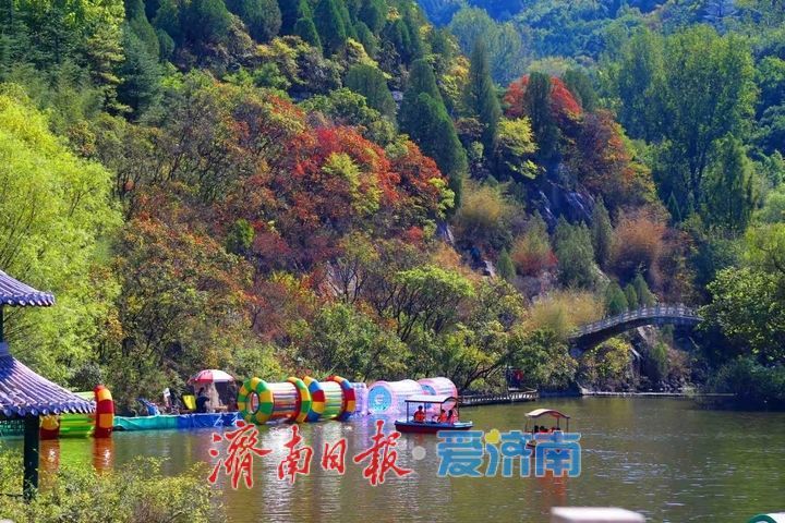 国庆第二天泉城文旅活力持续释放 全市30家景区共接待游客66.41万人次