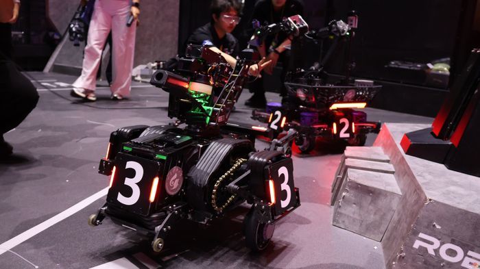 RoboMaster2026机甲大师超级对抗赛东部赛区在济圆满收官