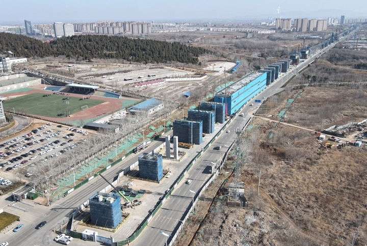 地下段连接高架段箱梁开始架设，济南轨交8号线将从这里上“高架”