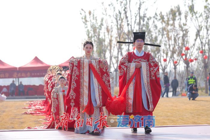 缘起鹊华 爱在起步 济南起步区青年职工集体婚礼浪漫启幕