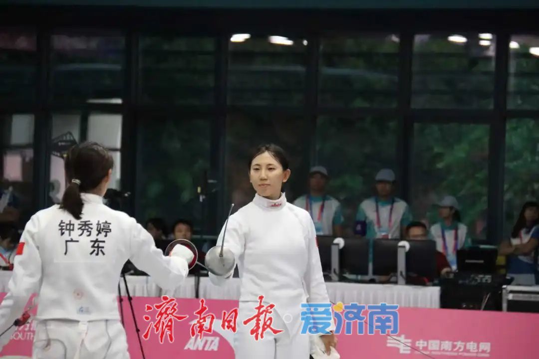 十五运山东首金来了！张明煜夺得现代五项（老五项）女子个人金牌