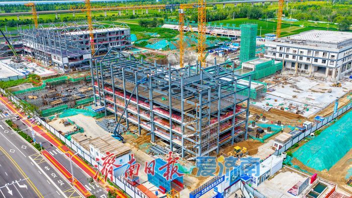 省实验中学鹊华校区初中部建设提速 赋能起步区教育高质量发展