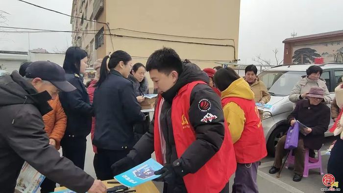 济南市章丘区文化市场综合行政执法大队“扫黄打非”进社区 共筑和谐家园梦
