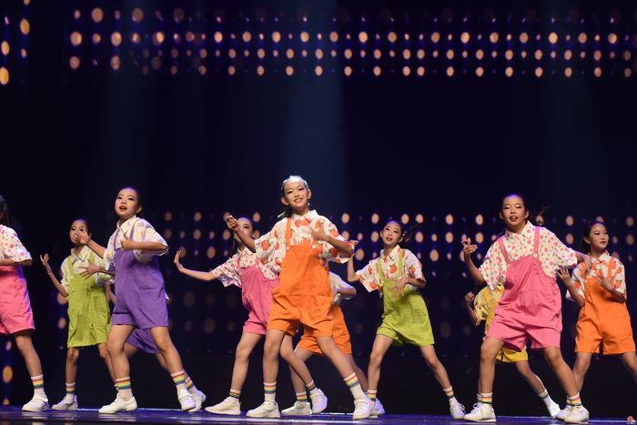 美育花开，艺彩绽放！0531新年音乐会暨 市中区中小学美育成果展演成功举办