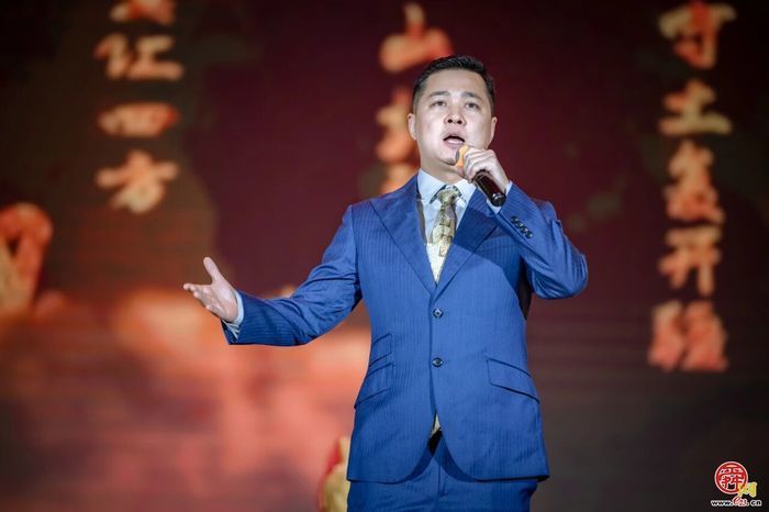 震撼！历城区教育系统共上“一封家书” 主题党课（大思政课）