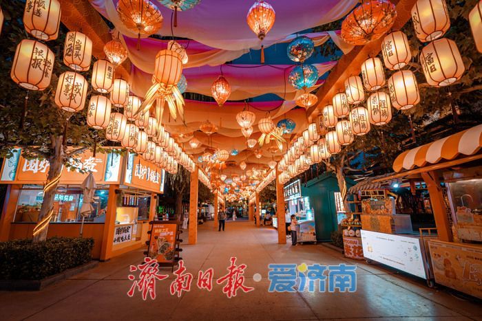 一年四季 泉在济南 
