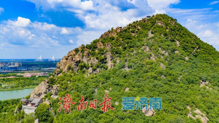 不热不燥！济南秋日晴空绝美，华山登高尽赏泉城秋色