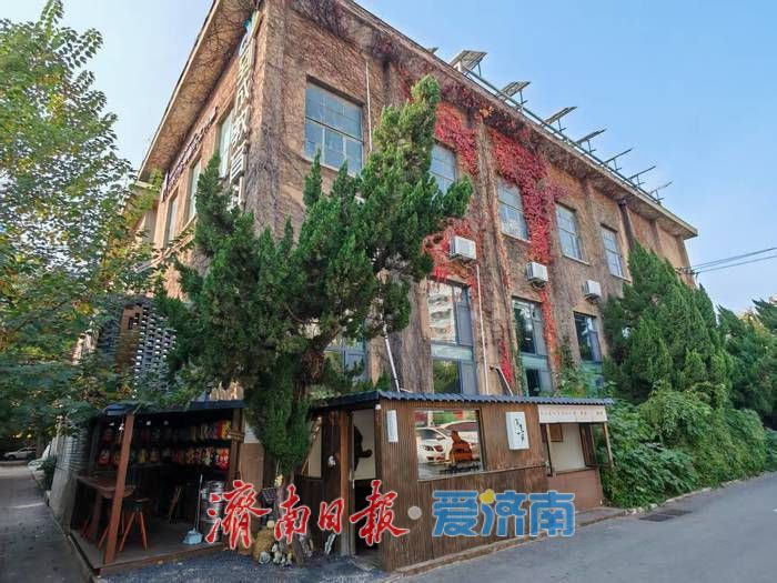 老厂房“微更新”变身“文化客厅”