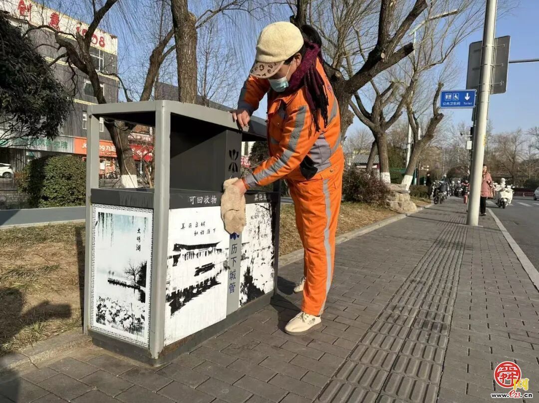 环卫不停歇 灯光“不打烊”  济南城管倾力守护浓浓年味