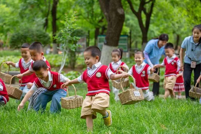 不管几岁，快乐万岁！“六一”到公园嗨皮吧