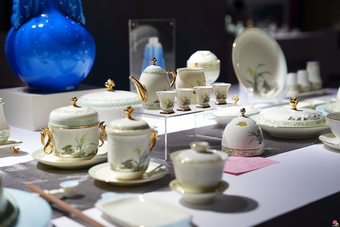 2025山东工艺美术博览会在济开幕 万余件“山东手造”精品集中亮相