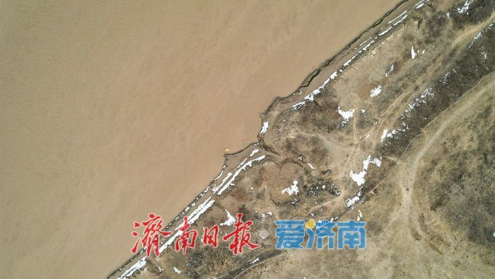 大河奔流春意浓