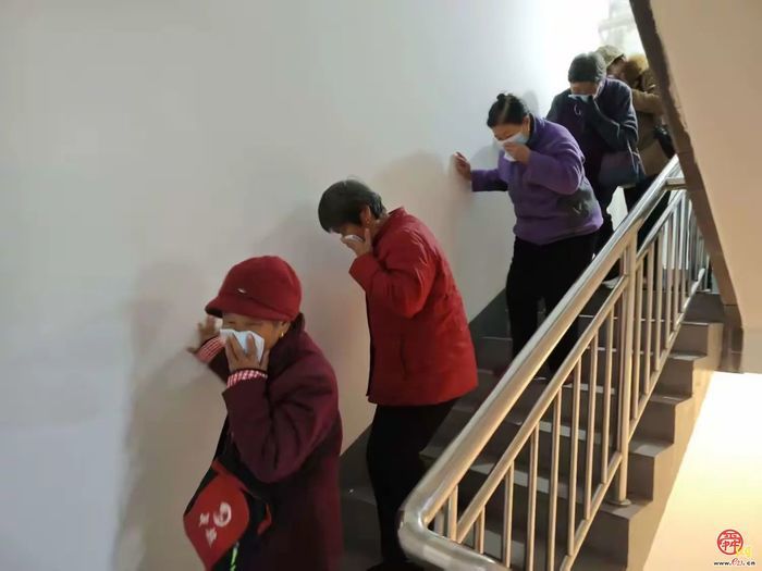 普集街道瑞祥社区开展“重阳敬老 健康护航”健康体检活动