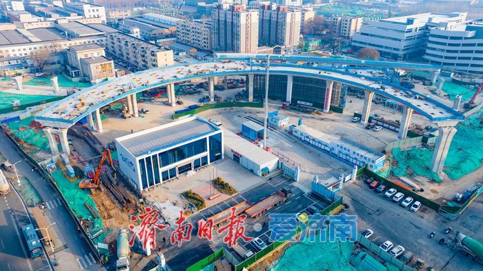 济南“黄金走廊”建设提速：王舍人立交桥雏形初显