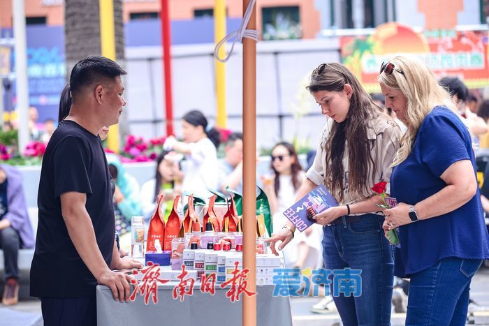 泉韵醇香迎远客 济南国际泉水咖啡嘉年华尽显国际风采