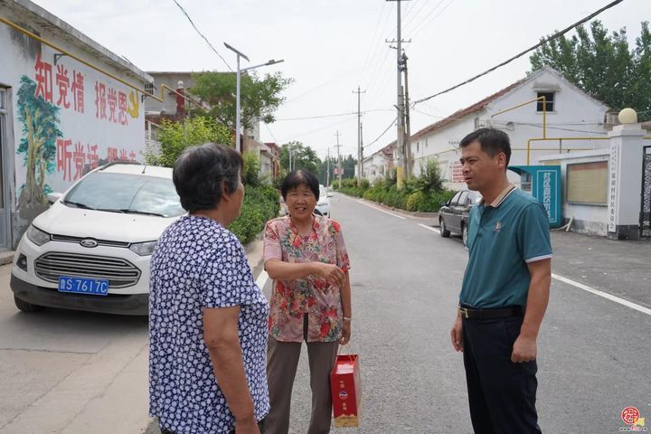 管好“小胡同”，撬动乡村“大治理”——“胡同长制”成为高官寨街道席胡村基层治理的闪亮名片