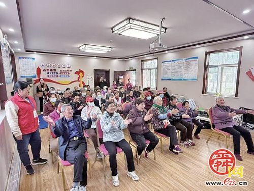 “心声”陶瓷艺术疗愈公益活动走进济南市儿童福利院