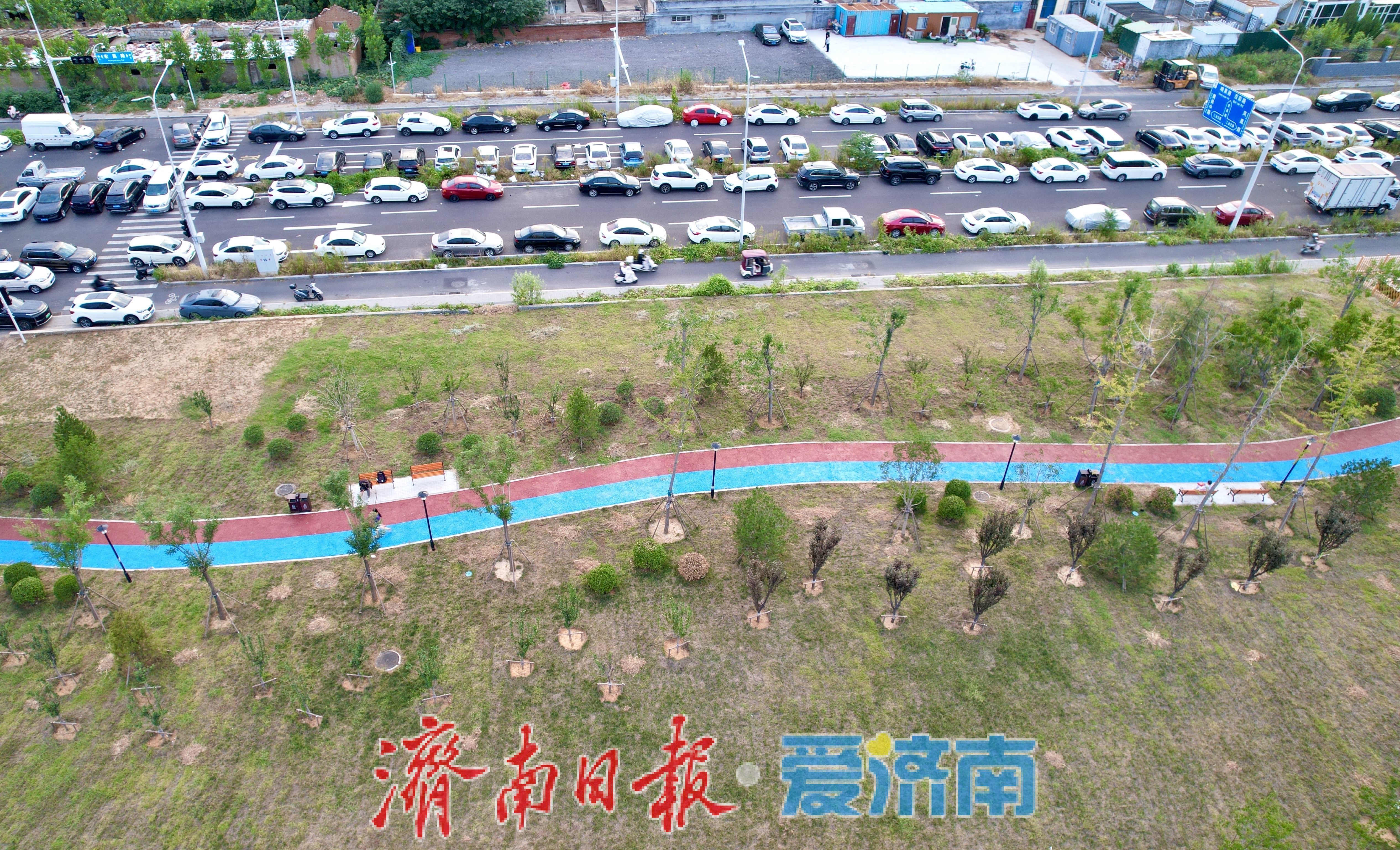 秋意漫河岸！小汉峪沟滨水绿道绘就民生生态画卷
