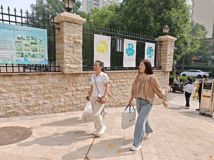 携手润童心 共育赋成长——济南市槐荫区礼乐佳苑幼儿园雅苑分园开展家长进课堂活动