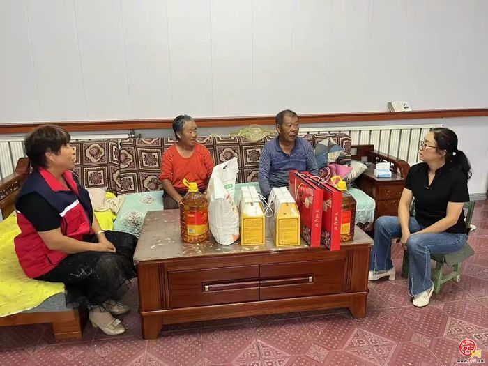 暖心筑港湾 温情护晚年——曹范街道用心用情做好计生特殊家庭关爱帮扶工作