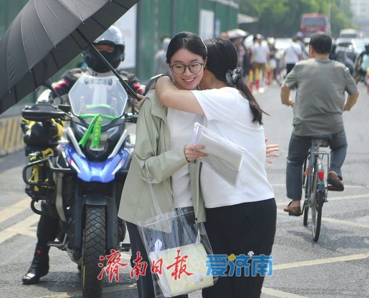 高考进入第二天，考点周边“静悄悄”