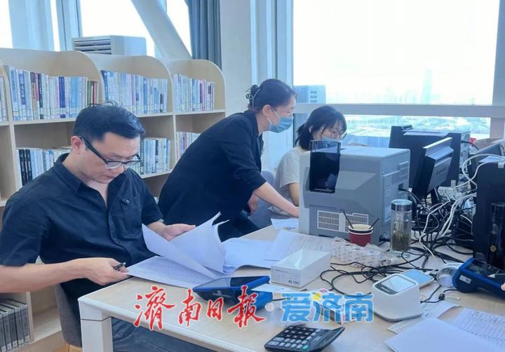 济南市公园通游年票植物园发售点开启夏季惠民直通车