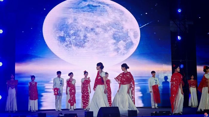 青春无界 艺绽芳华 ——济南旅游学校首届“青春·无界”学生节艺术节圆满落幕