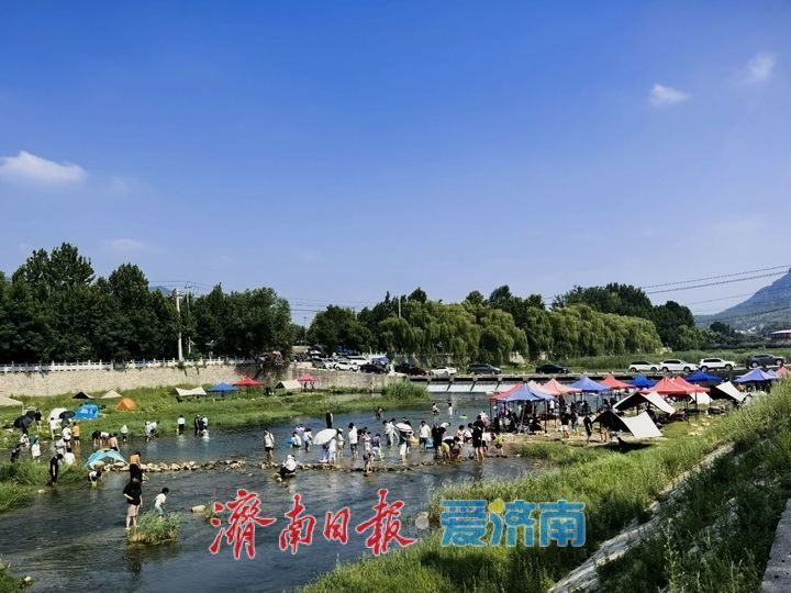 立秋降温体感舒适 济南玉带河成市民周末亲水好去处