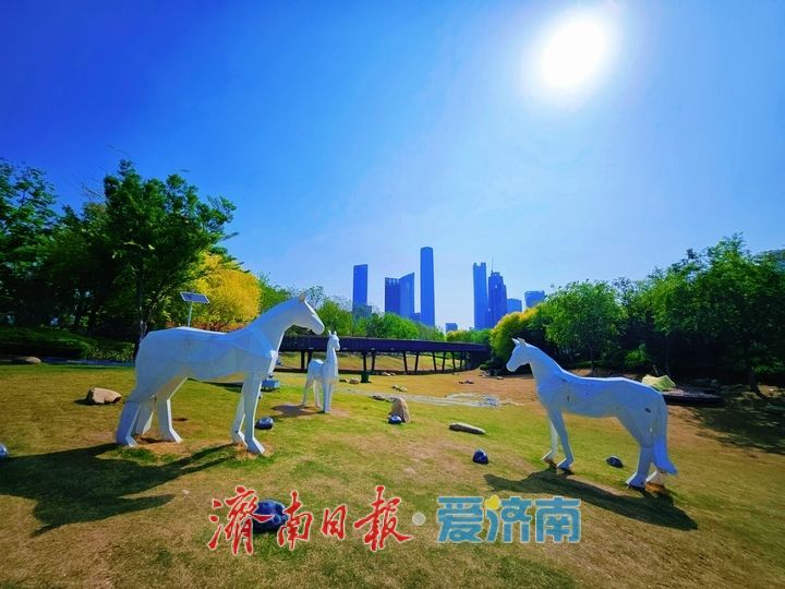 一年四季 泉在济南｜城中山峦叠翠 观景揽胜入画