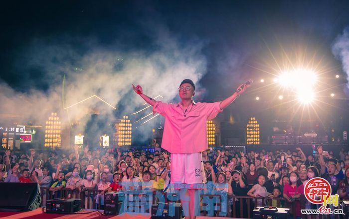 连开51天，济南方特泼水电音节带你嗨翻这个夏天！