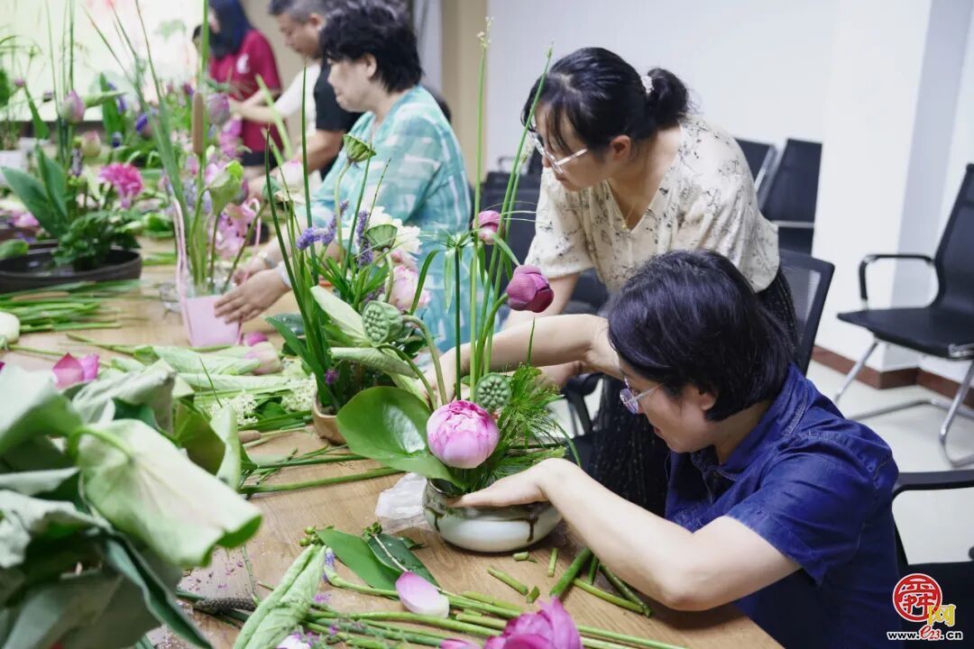 荷风雅致，艺润初心｜泉民园艺中心领航店荷花主题插花科普活动圆满落幕