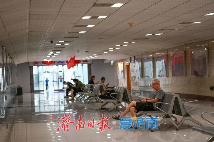 清凉藏地下 便民暖人心 济南经十一路人防工程成市民消暑好去处