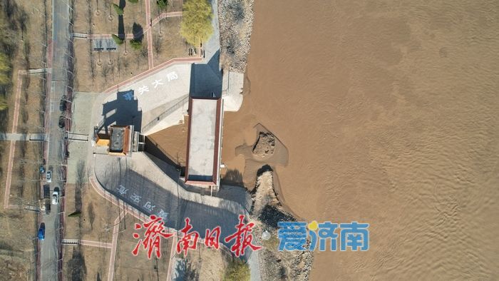 春灌进行时，济南引黄灌溉农田陆续“喝上”返青水
