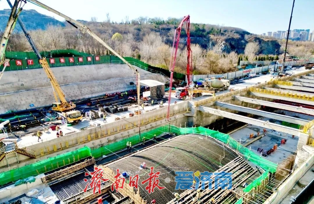 大片岩石密布，最硬处达173兆帕，济南“最硬”地铁车站征战记