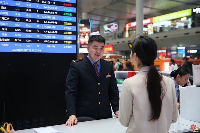 文明交通 礼行泉城｜2026年春运首日，济南三大火车站“新时代文明实践站”齐亮相！