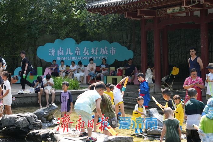 高温炙烤下的泉水“透心凉”