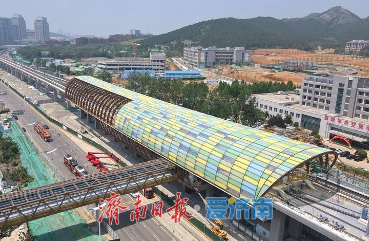 济南轨交8号线高架车站GRC幕墙拼装完成