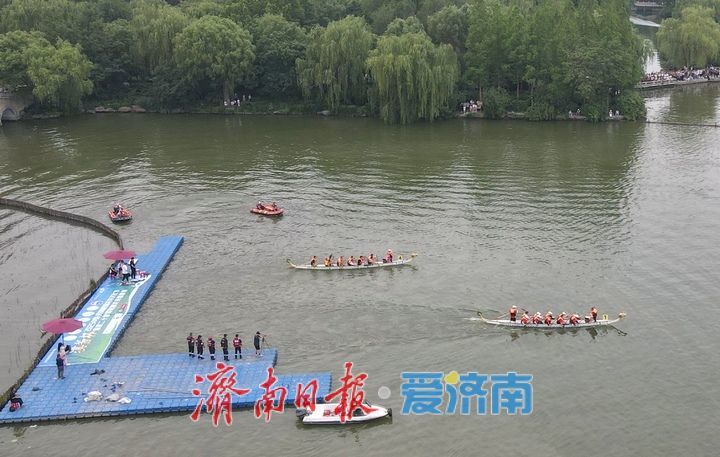 一年四季 泉在济南丨劈波斩浪，端午节龙舟竞渡大明湖