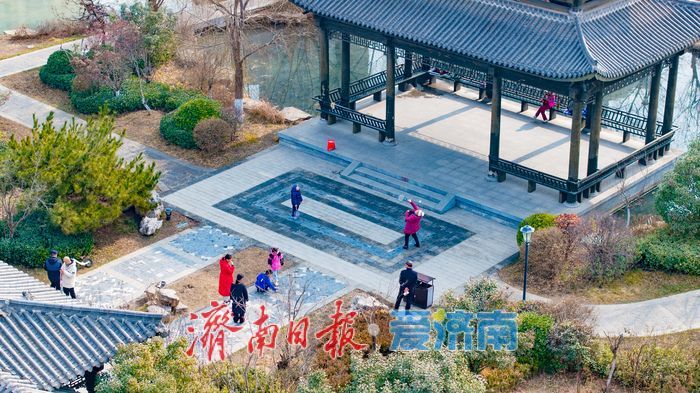 一年四季 泉在济南｜春满云锦湖，济南宜居画卷入眼来