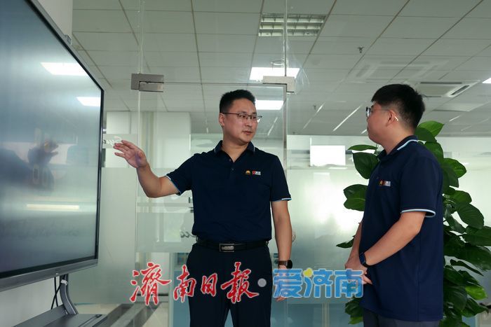 当技术扎根行业，会发生什么？一场AI与城市的“共生”实验