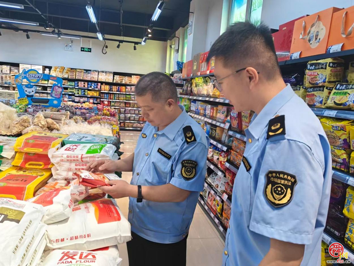 “双节”市场监管不打烊 守护泉城放心消费