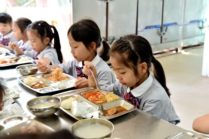 一年级，集合！齐鲁学校一年级新生入学记