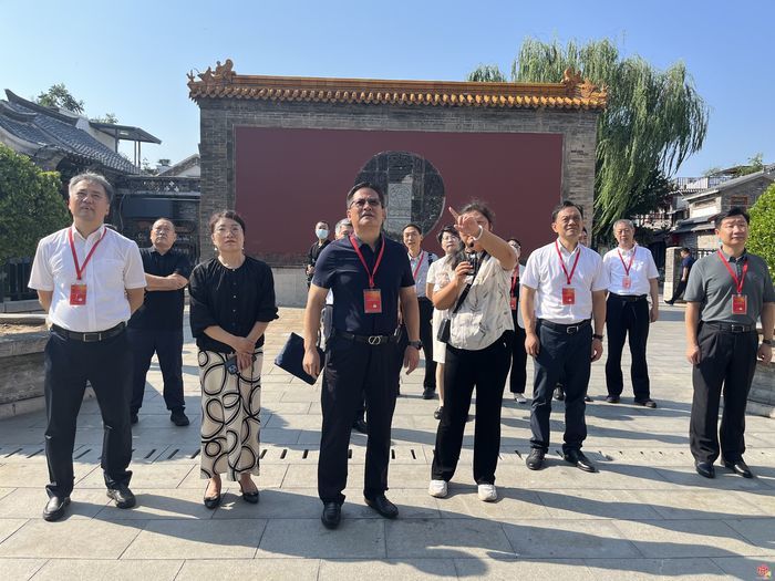 深化济港澳台青少年文化交流 挖掘多元融合潜力 市政协开展月度“商量”现场商量