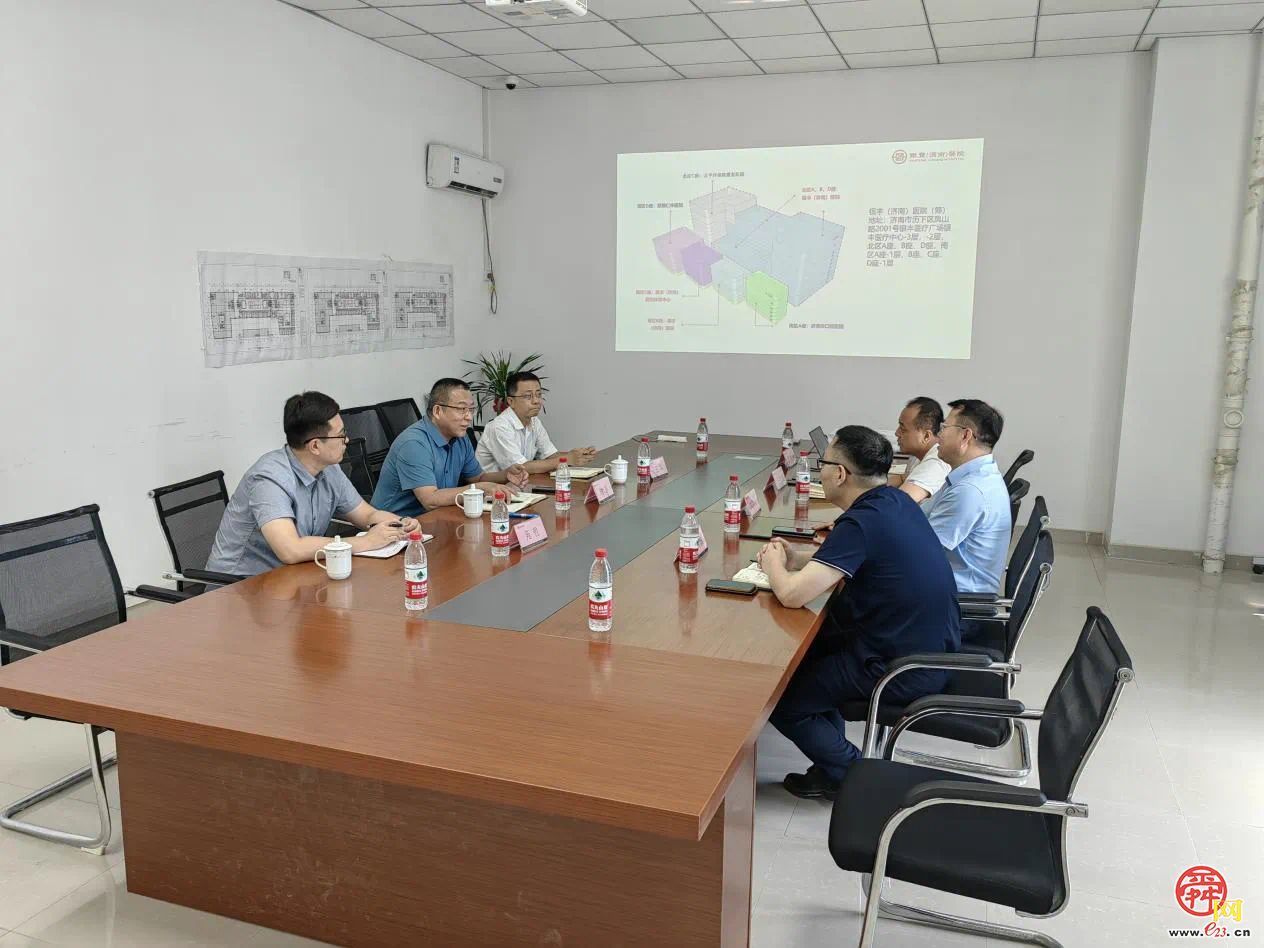 济南市行政审批服务局跨部门“联审联办”助力医疗机构“双证齐发”